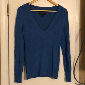 Blue v neck sweater